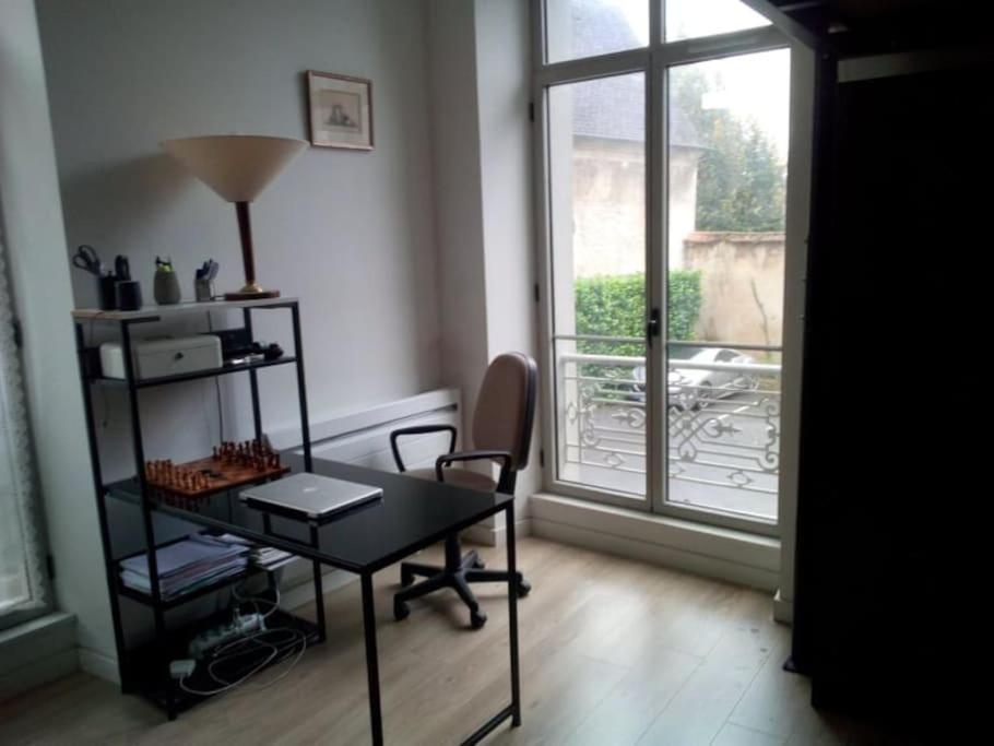 Bel Appart. / Residence De Standing / Plein Centre Chateau-Thierry Bagian luar foto